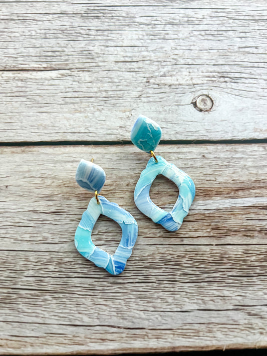 Crystal Cove Dangle Earrings