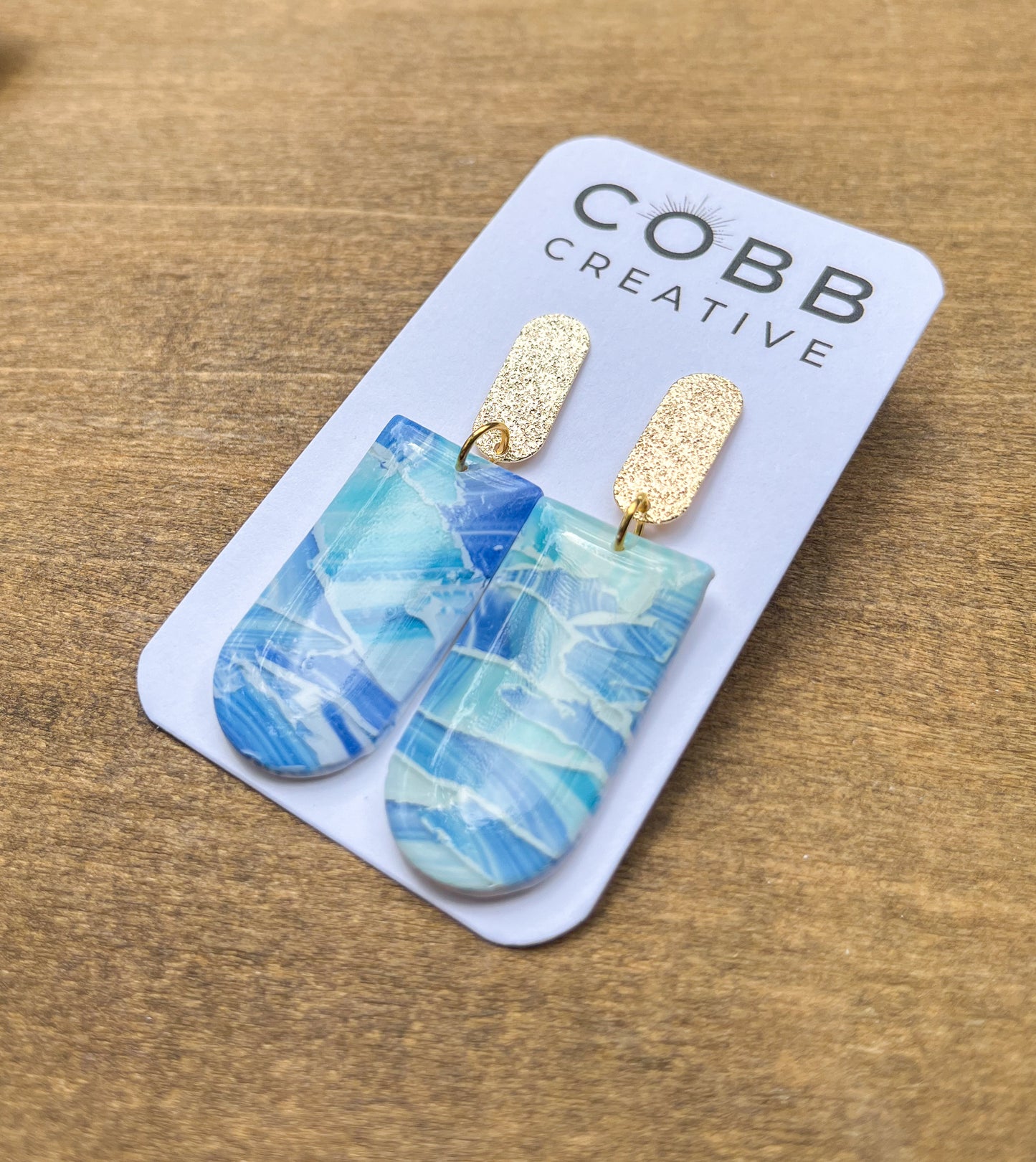 Elegant Crystal Cove Earrings