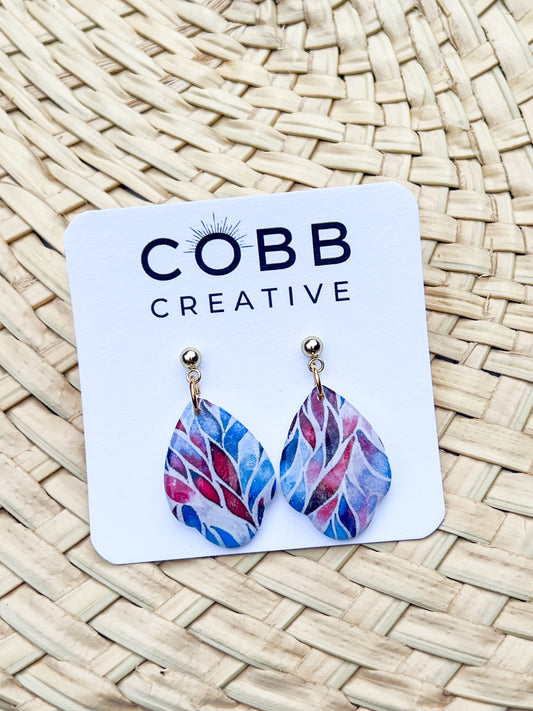 Fragmented Colors Scallop Earrings