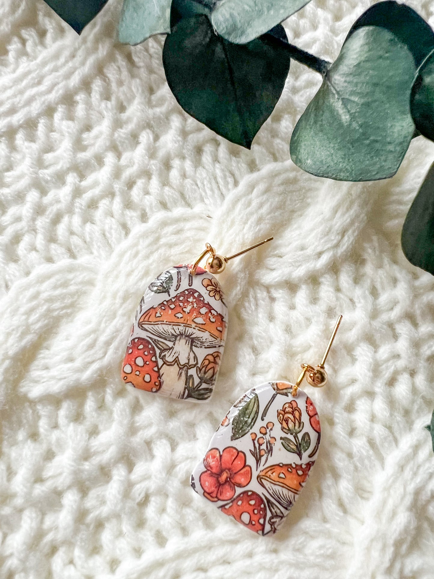Mellow Mushroom Window Earrings